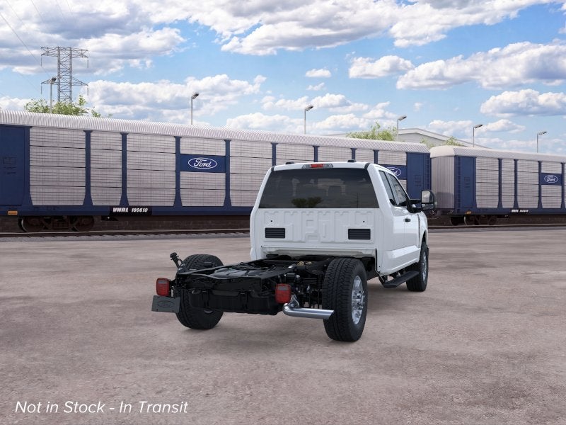 2026 Ford Chassis Cab F-350® XLT