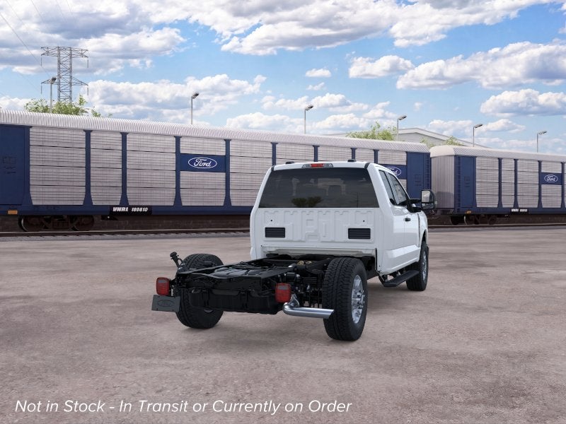 2026 Ford Chassis Cab F-350® XLT
