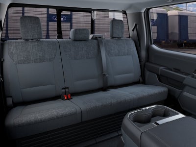 2027 Ford Super Duty F-350® XLT