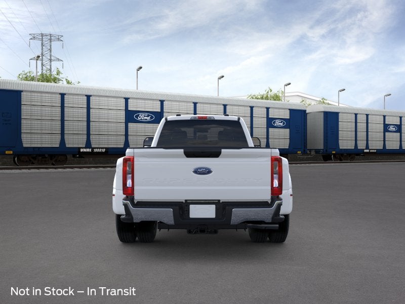 2026 Ford Super Duty F-350® XLT