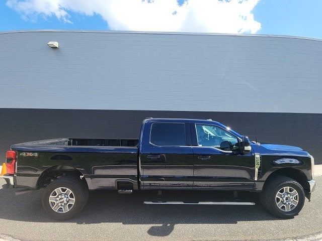 2023 Ford F-250SD Lariat