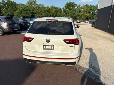 2023 Volkswagen Tiguan 2.0T SE R-Line Black