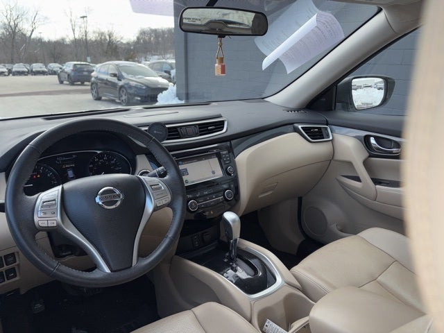 2016 Nissan Rogue SL