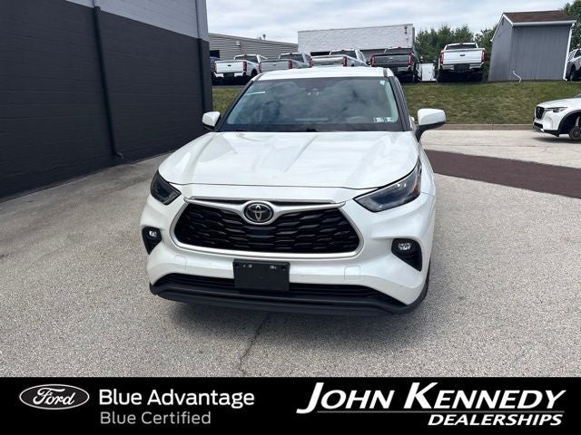 2021 Toyota Highlander LE