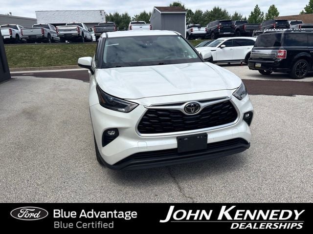 2021 Toyota Highlander LE
