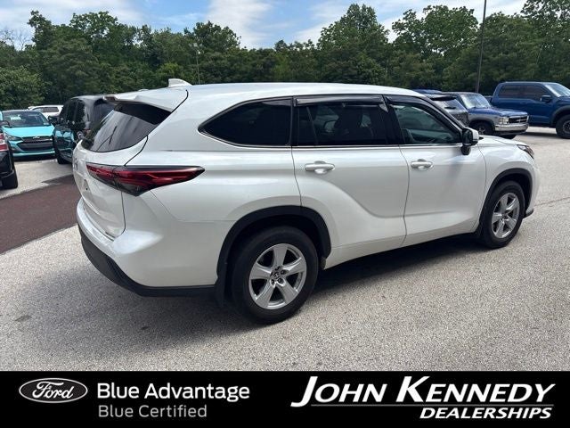 2021 Toyota Highlander LE