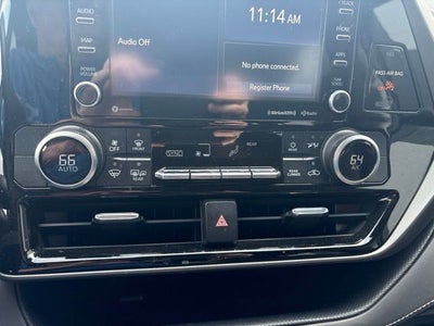 2021 Toyota Highlander LE