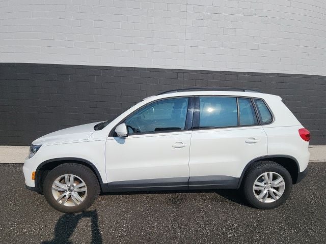 2015 Volkswagen Tiguan S 4Motion